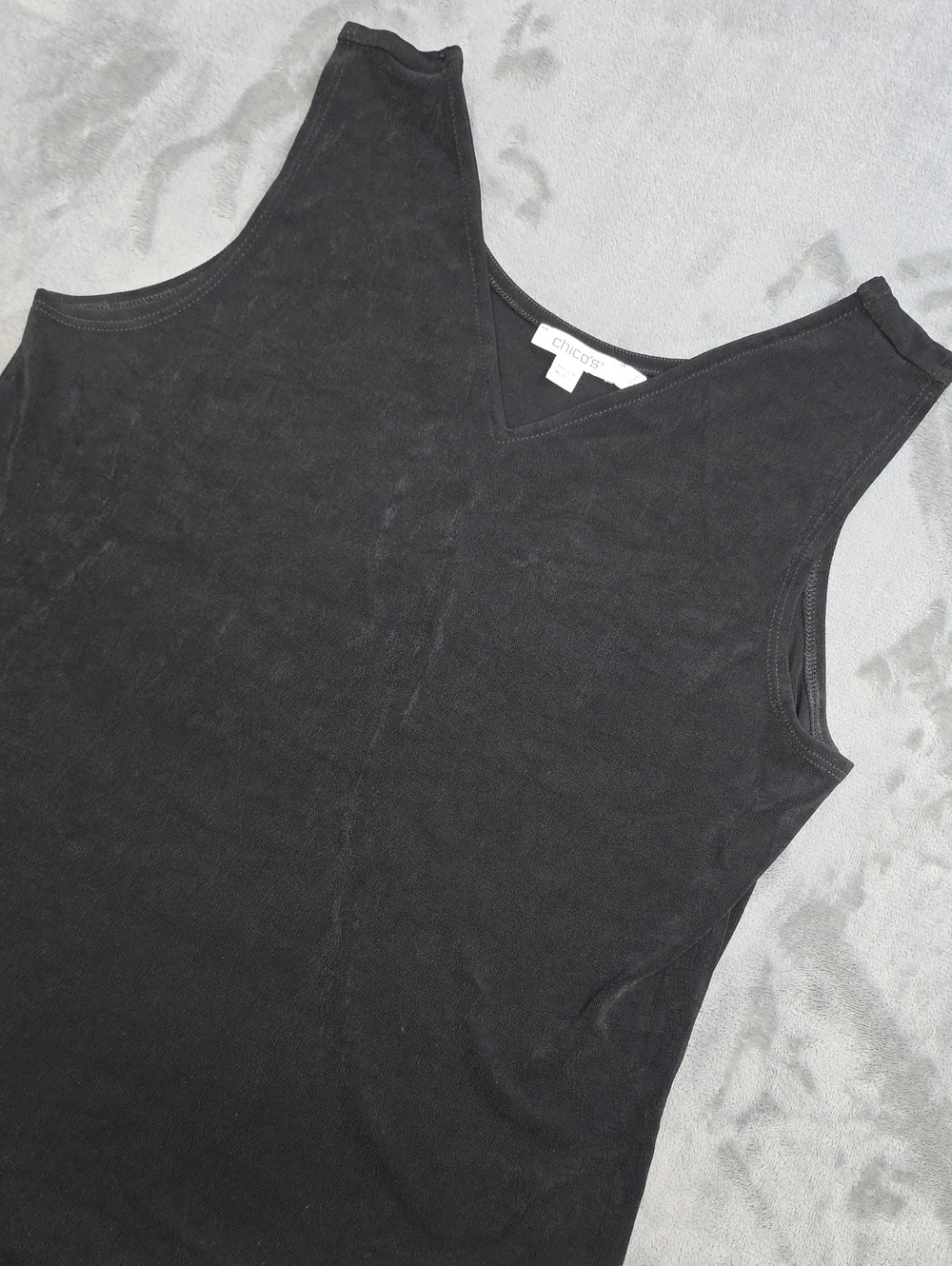 Chico's L Black V-Neck Sleeveless Tank